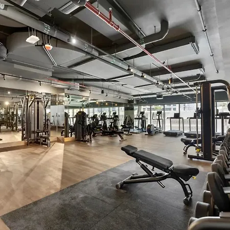 Luxurious New Studio! 2 Double Beds! Sleek Design & High-End Amenities In Dubai Downtown Exterior photo