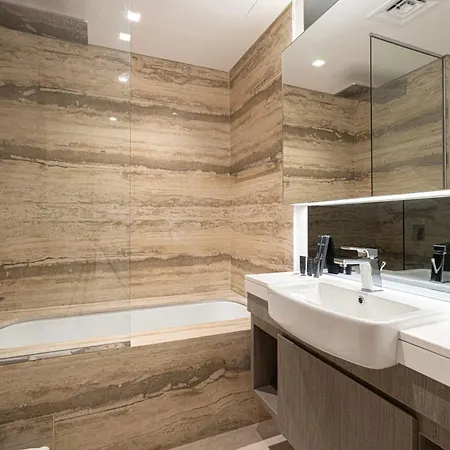 Luxurious New Studio! 2 Double Beds! Sleek Design & High-End Amenities In Dubai Downtown Exterior photo